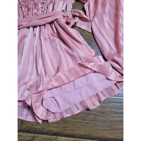 Romper Women  Coral, Long Sleeve Wide Leg Boho Preppy size M - Picture 2 of 5